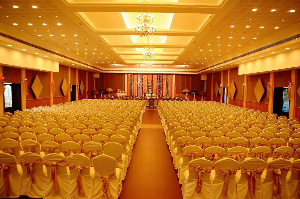 The Quilon Beach Hotel And Convention Center Kollam