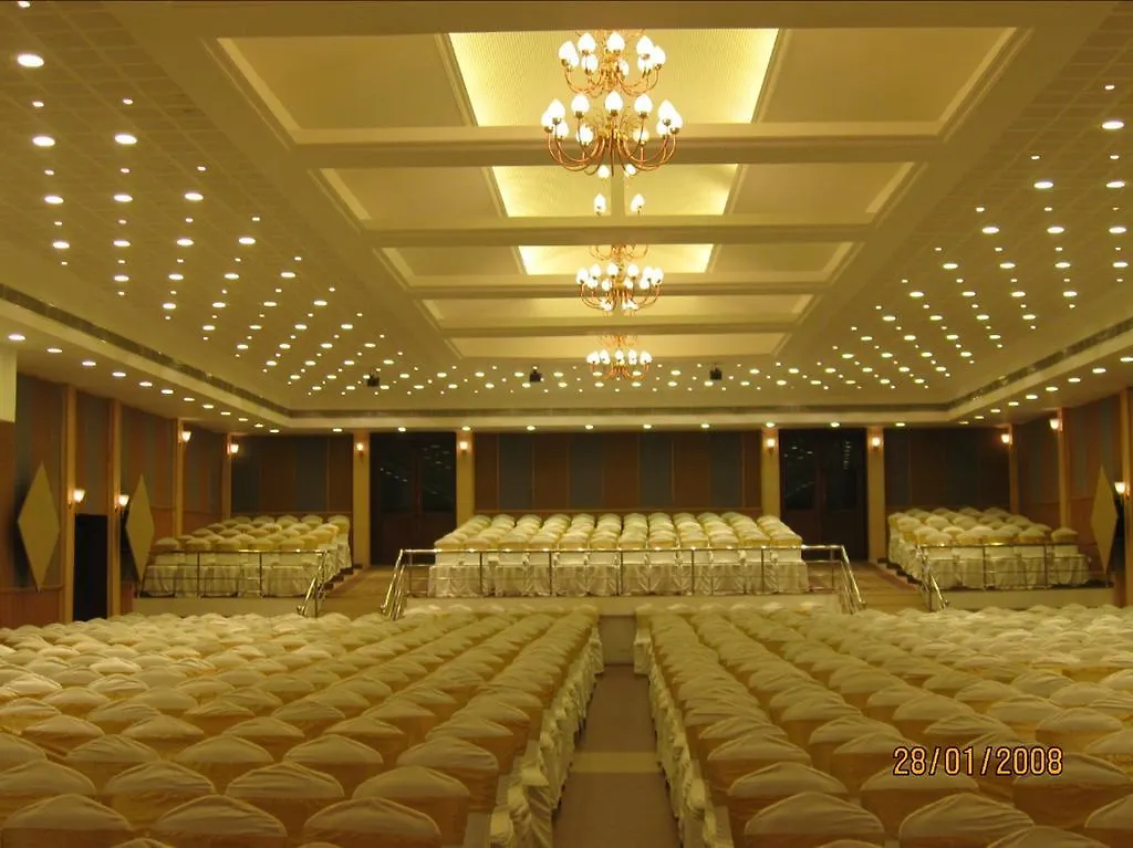 The Quilon Beach Hotel And Convention Center Kollam 5*,