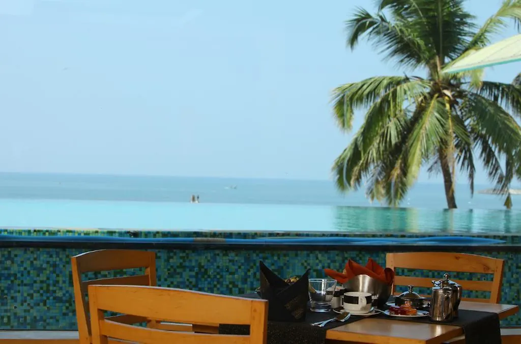 The Quilon Beach Hotel And Convention Center Kollam 5*,  India