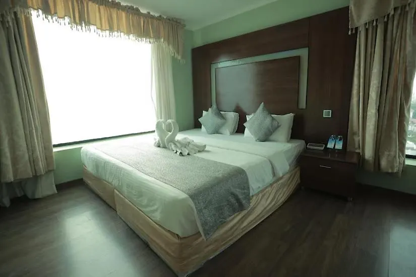 The Quilon Beach Hotel And Convention Center Kollam