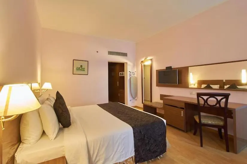 The Quilon Beach Hotel And Convention Center Kollam 5*,  India