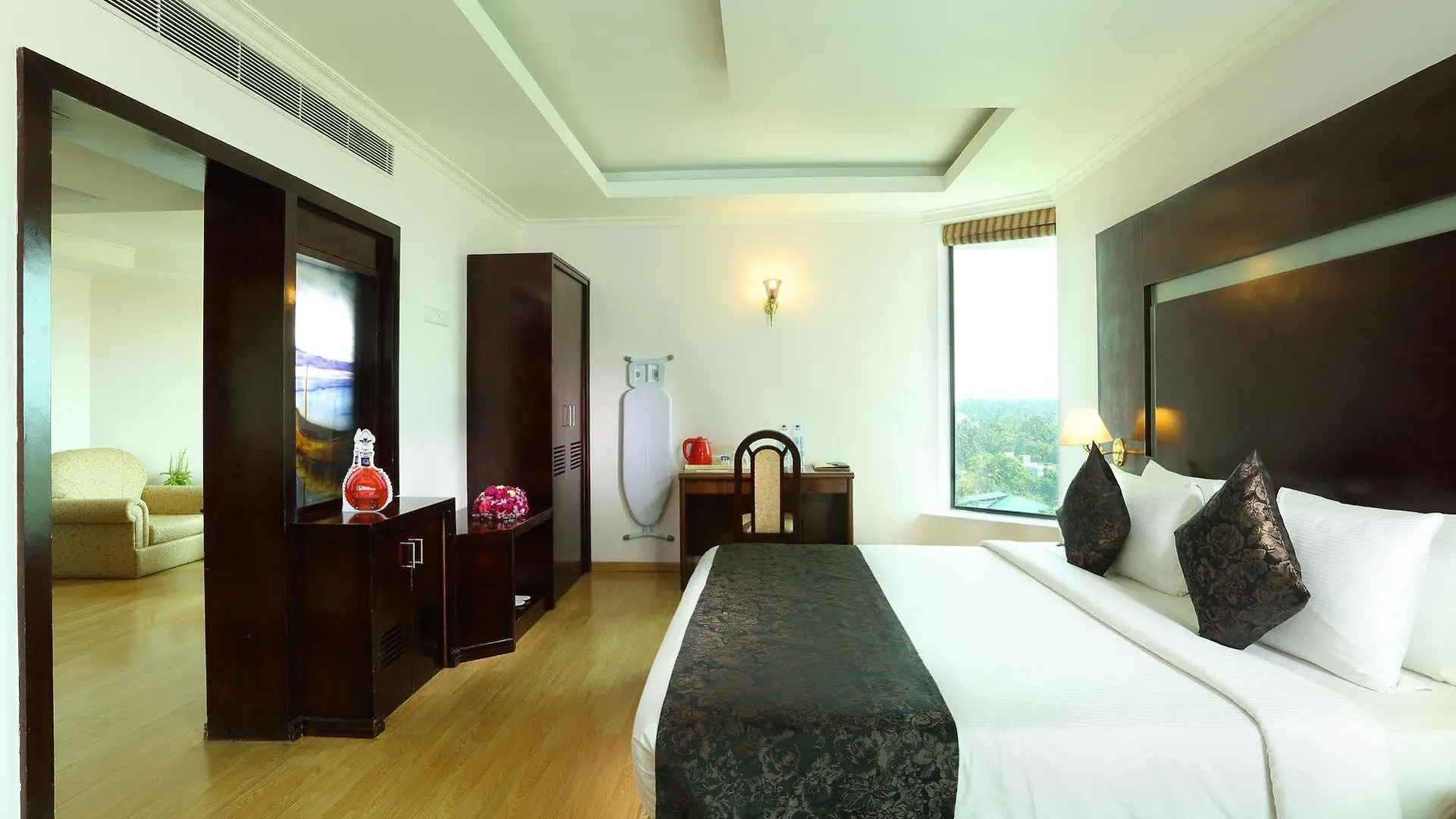 The Quilon Beach Hotel And Convention Center Kollam 5*,